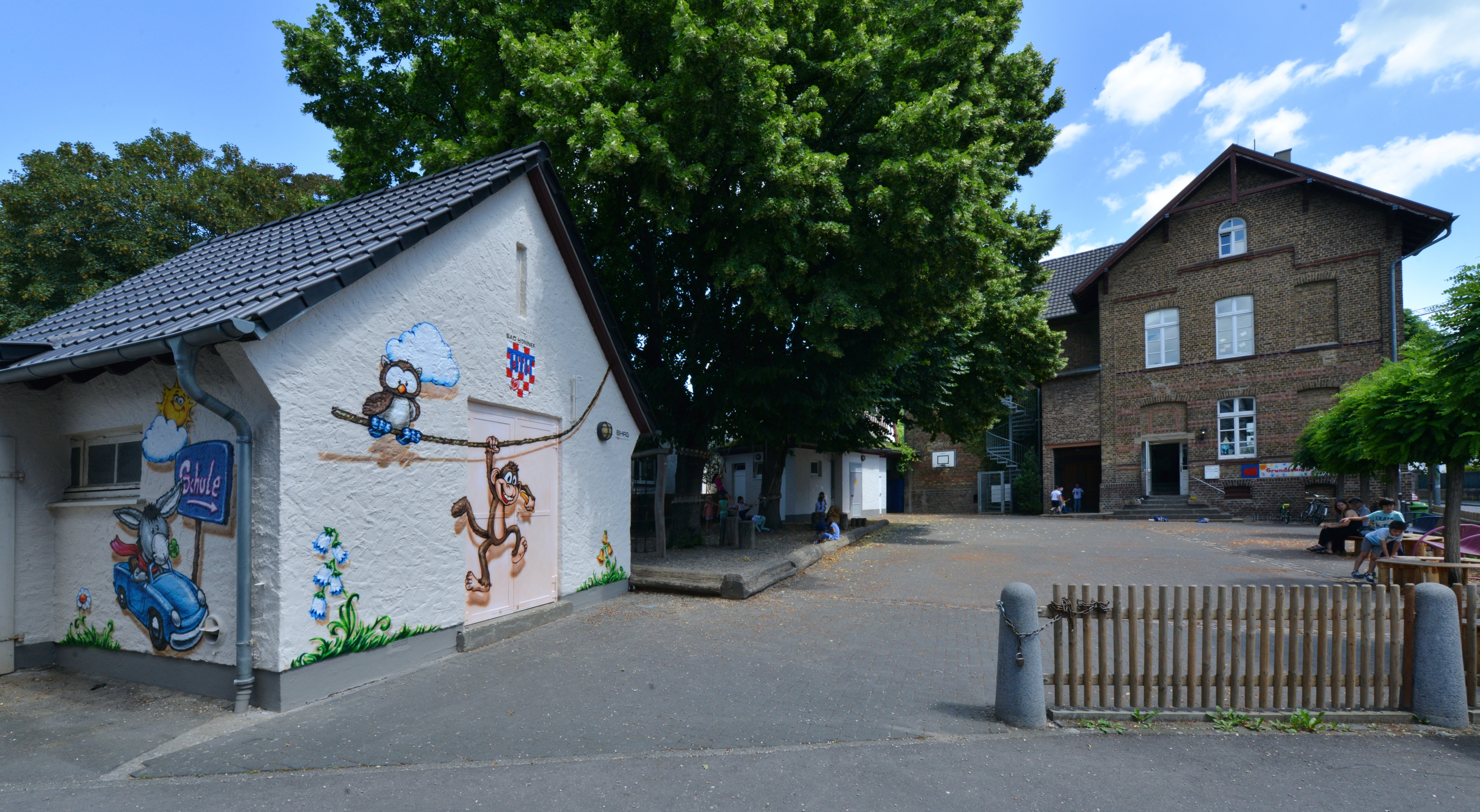 2018 - Graffiti Karl-Bröl-Straße